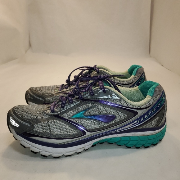 brooks ghost 7 size 10